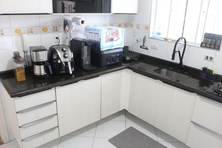 Apartamento à venda com 80m², 2 quartos e 2 vagasCozinha