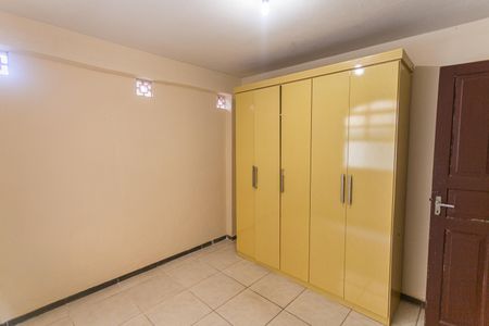Casa à venda com 300m², 6 quartos e 1 vagaCasa ddo fundos