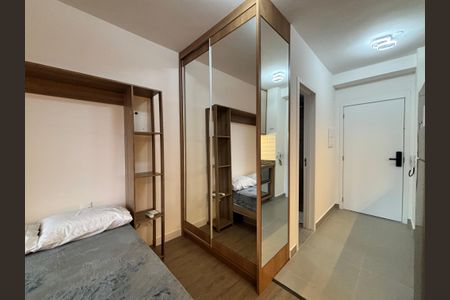 Apartamento para alugar com 25m², 1 quarto e sem vaga Apartamento para alugar com 25m², 1 quarto e sem vagaStudio