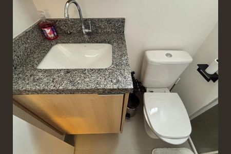 Apartamento para alugar com 25m², 1 quarto e sem vaga Apartamento para alugar com 25m², 1 quarto e sem vagaBanheiro