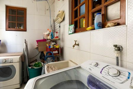 Apartamento à venda com 90m², 3 quartos e sem vaga Apartamento à venda com 90m², 3 quartos e sem vagaÁrea de Serviço