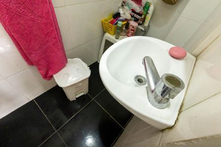 Apartamento à venda com 90m², 3 quartos e sem vaga Apartamento à venda com 90m², 3 quartos e sem vagaBanheiro da Suíte 1