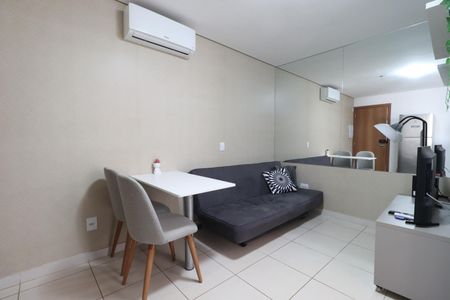 Apartamento para alugar com 33m², 1 quarto e 1 vagaSala