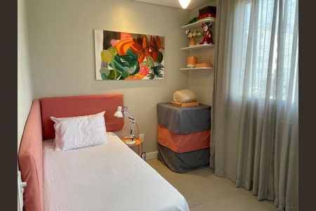 Quarto de apartamento para alugar com 2 quartos, 45m² em Recreio dos Bandeirantes, Rio de Janeiro