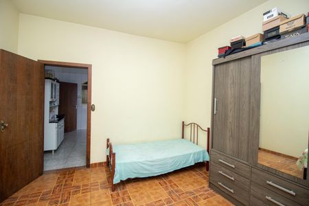 Casa à venda com 576m², 7 quartos e 2 vagasQuarto 1 Casa 1