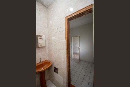 Casa à venda com 576m², 7 quartos e 2 vagasBanheiro Social Casa 2