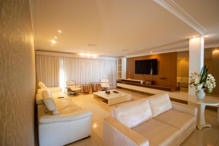 Sala de casa de condomínio para alugar com 5 quartos, 800m² em Setor Habitacional Vicente Pires (taguatinga), Brasília