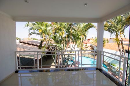 Varanda de casa de condomínio para alugar com 5 quartos, 800m² em Setor Habitacional Vicente Pires (taguatinga), Brasília