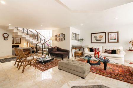 Casa à venda com 3 quartos, 361m² em Morumbi, São Paulo