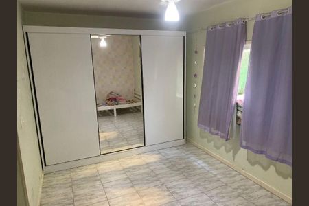 Casa à venda com 4 quartos, 300m² em Badu, Niterói