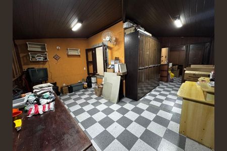 Casa à venda com 4 quartos, 300m² em Badu, Niterói