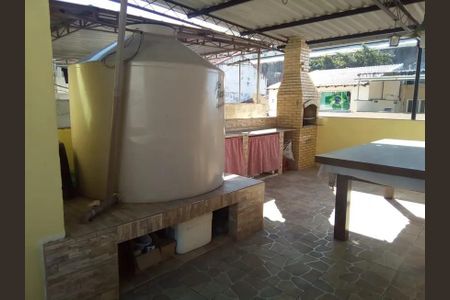 Casa à venda com 70m², 2 quartos e 1 vaga