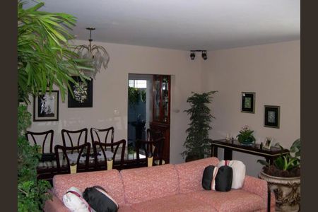 Apartamento à venda com 3 quartos, 180m² em Santa Cecilia, São Paulo