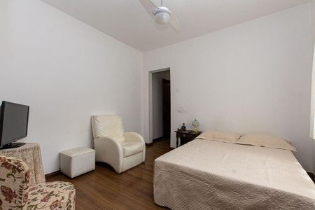 Casa à venda com 2 quartos, 193m² em São Francisco, Niterói