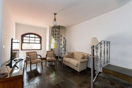 Casa à venda com 2 quartos, 193m² em São Francisco, Niterói