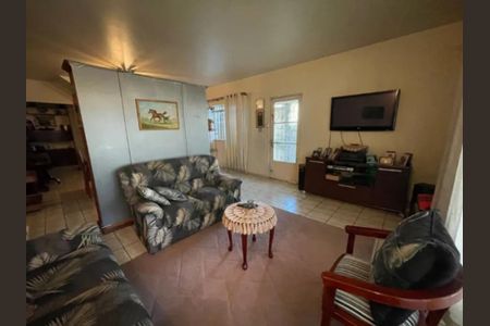 Casa à venda com 175m², 4 quartos e 3 vagas