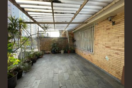 Casa à venda com 175m², 4 quartos e 3 vagas