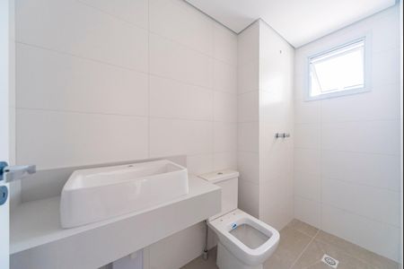 Apartamento à venda com 83m², 3 quartos e 3 vagas Apartamento à venda com 83m², 3 quartos e 3 vagasBanheiro Social