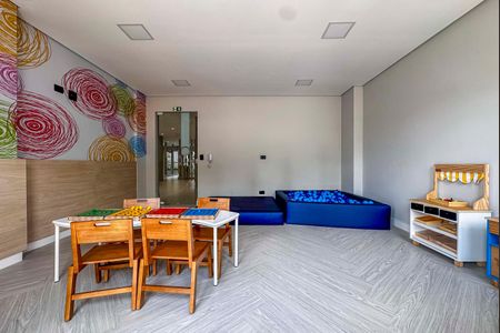 Apartamento à venda com 83m², 3 quartos e 3 vagas Apartamento à venda com 83m², 3 quartos e 3 vagasBrinquedoteca