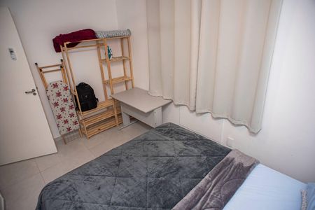 Quarto de apartamento para alugar com 2 quartos, 45m² em Recreio dos Bandeirantes, Rio de Janeiro