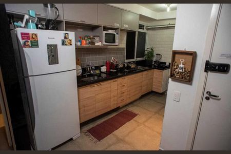 Cozinha de apartamento para alugar com 2 quartos, 45m² em Recreio dos Bandeirantes, Rio de Janeiro