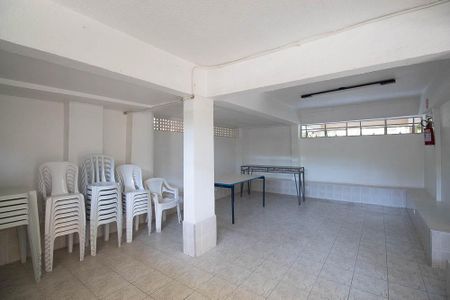 Apartamento à venda com 57m², 2 quartos e sem vagaÁrea comum - Salão de festas
