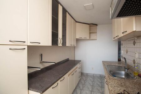 Apartamento à venda com 57m², 2 quartos e sem vagaCozinha - Armários