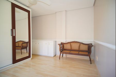 Apartamento à venda com 90m², 2 quartos e 1 vagaSuíte