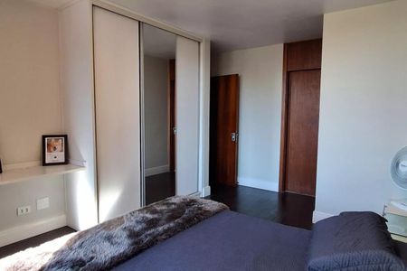 Apartamento à venda com 330m², 4 quartos e 3 vagasFoto 09