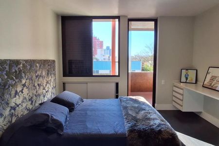 Apartamento à venda com 330m², 4 quartos e 3 vagasFoto 33