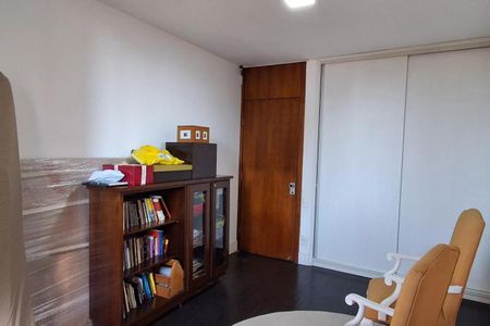 Apartamento à venda com 330m², 4 quartos e 3 vagasFoto 25