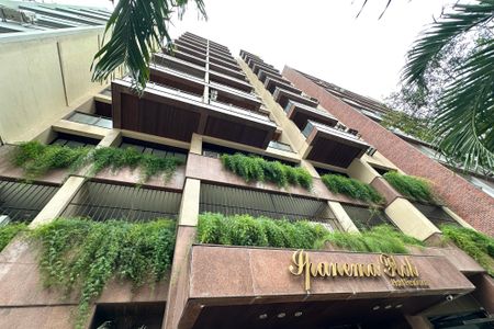 Apartamento à venda com 56m², 2 quartos e 1 vagaFachada