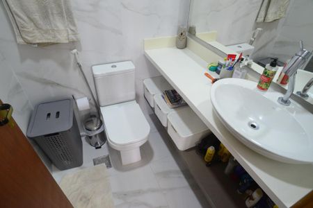 Apartamento à venda com 145m², 2 quartos e 2 vagas Apartamento à venda com 145m², 2 quartos e 2 vagasBanheiro Social