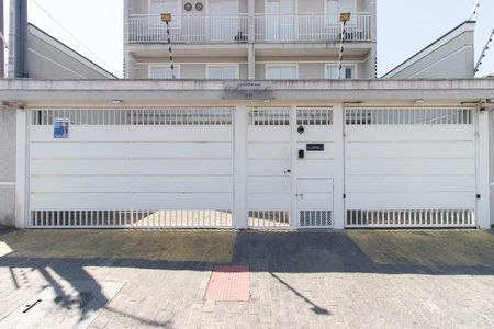 Apartamento para alugar com 52m², 2 quartos e 1 vaga Apartamento para alugar com 52m², 2 quartos e 1 vagaFachada