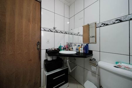 Casa à venda com 120m², 3 quartos e 2 vagasBanheiro Social