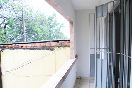 Sala 02 de casa para alugar com 3 quartos, 300m² em Vila Carmela Ii, Guarulhos