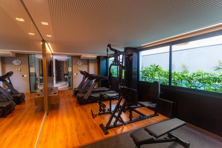 Apartamento para alugar com 92m², 3 quartos e 2 vagas Apartamento para alugar com 92m², 3 quartos e 2 vagasÁrea comum - Academia