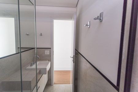 Apartamento para alugar com 92m², 3 quartos e 2 vagas Apartamento para alugar com 92m², 3 quartos e 2 vagasBanheiro Social