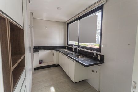 Apartamento para alugar com 92m², 3 quartos e 2 vagas Apartamento para alugar com 92m², 3 quartos e 2 vagasCozinha