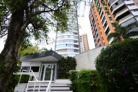 Apartamento para alugar com 118m², 3 quartos e 3 vagasFachada