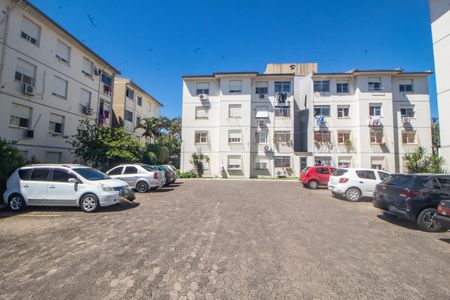 Apartamento à venda com 48m², 2 quartos e 1 vaga Apartamento à venda com 48m², 2 quartos e 1 vagaFachada do bloco