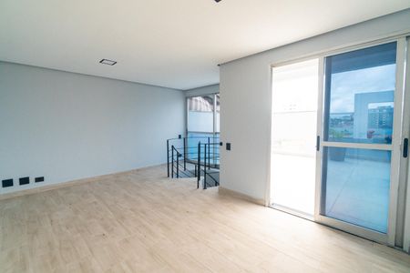 Apartamento à venda com 122m², 2 quartos e 3 vagasCobertura