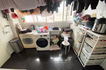 Apartamento à venda com 140m², 3 quartos e sem vagaÁrea de Serviço