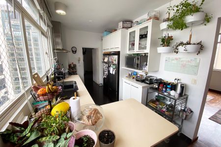 Apartamento à venda com 140m², 3 quartos e sem vagaCozinha