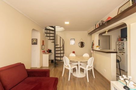 Apartamento para alugar com 130m², 3 quartos e 1 vagaSala