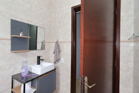 Apartamento à venda com 85m², 3 quartos e 3 vagasBanheiro Social