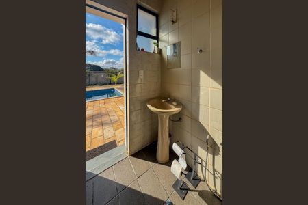 Casa à venda com 120m², 3 quartos e 5 vagas Casa à venda com 120m², 3 quartos e 5 vagasBanheiro de Serviço