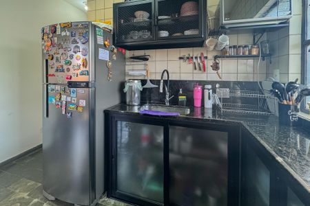 Casa à venda com 120m², 3 quartos e 5 vagas Casa à venda com 120m², 3 quartos e 5 vagasCozinha