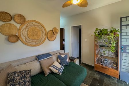 Sala de casa à venda com 3 quartos, 120m² em Garças, Belo Horizonte