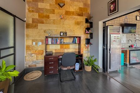 Casa à venda com 120m², 3 quartos e 5 vagas Casa à venda com 120m², 3 quartos e 5 vagasÁrea gourmet